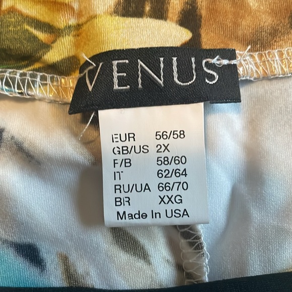 Gorgeous maxi skirt!! ❤️ 2X - Picture 6 of 8